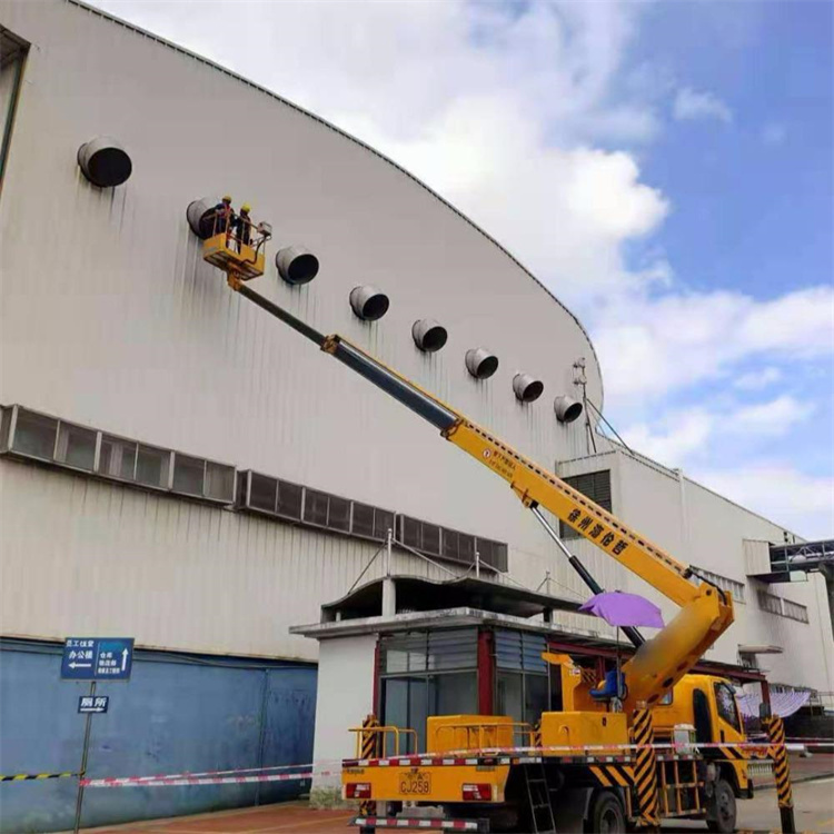 光村镇高空作业车出租服务：专业广告牌安装解决方案