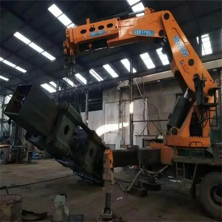 光村镇200吨折臂吊出租