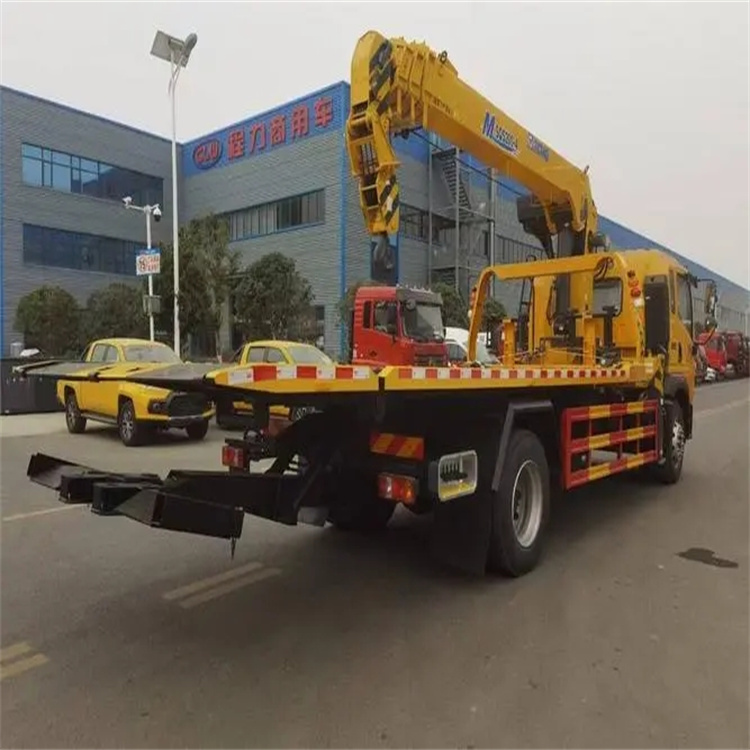 光村镇附近小随车吊出租电话，轻松解决搬运烦恼